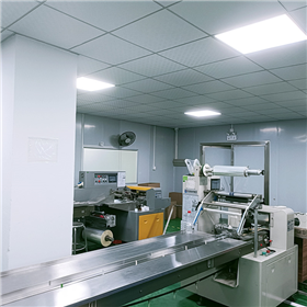 Automatic PE packaging process